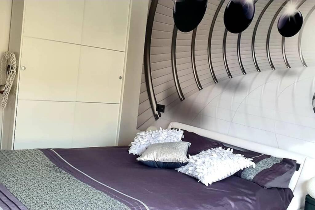 Apartamento tranquilo, amante de la naturaleza Ponferrada Bagian luar foto